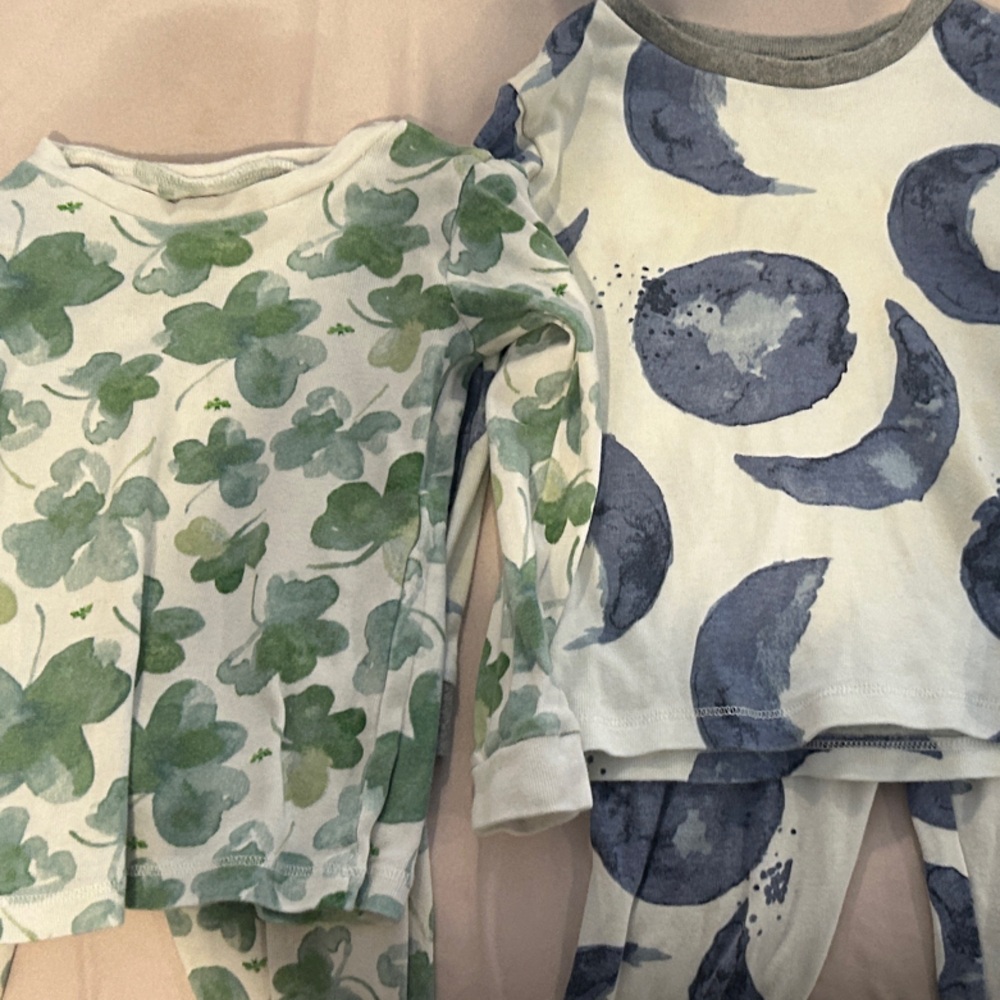 2 sets Burt's Bees PJs